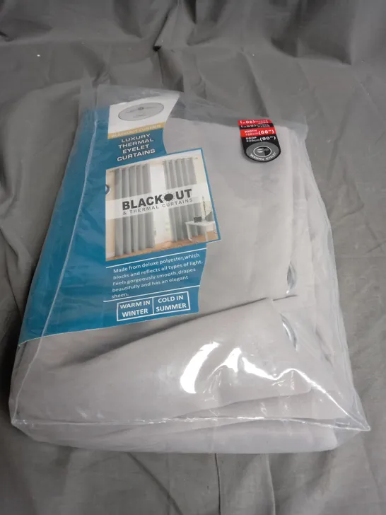 BAGGED BLACKOUT THERMA CURTAINS SIZE 168 X 229