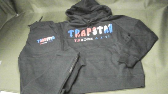 TRAPSTAR HOODIE AND JOGGERS SET IN BLACK - M