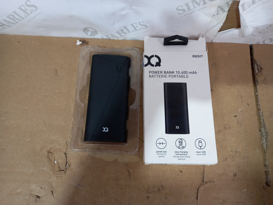 BOXED XQISIT POWER BANK 10.400MAH