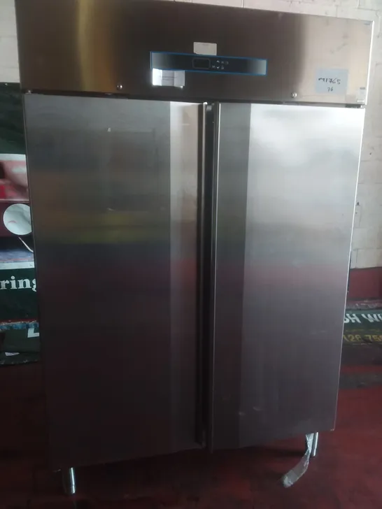 LARGE DISPLAY FRIDGE 