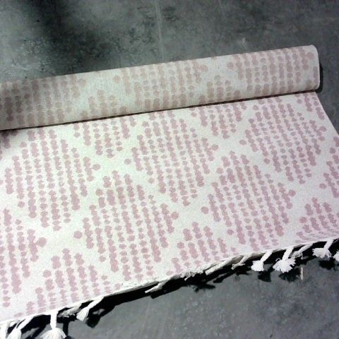 LOOP DE LOOP COLLECTION WELL WOVEN ABROR BLUSH APPROX 3'11" X 5'10"
