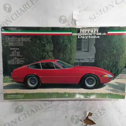 FUJIMI FERRARI 365 GTB/4 DAYTONA ENTHUSIAST MODEL