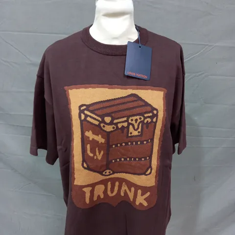 LOUIS VUITTON TRUNK HEAVY WEIGHTED T-SHIRT - LARGE