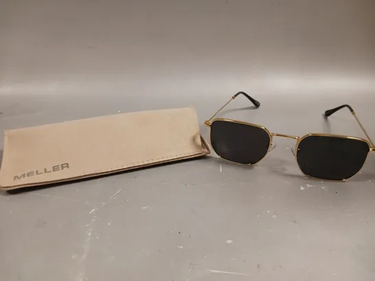 MELLER EMI-GOLDCAR BLACK TINTED SUNGLASSES 