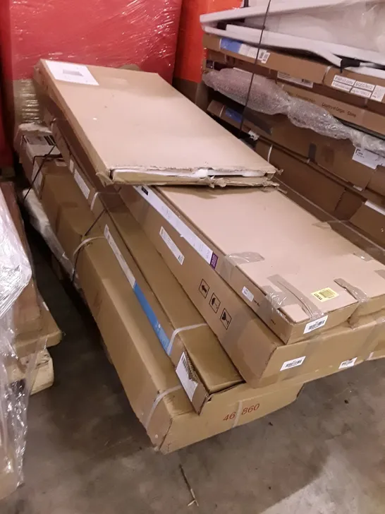 PALLET OF ASSORTED SHOWER PANELS & HEATING PANEL 