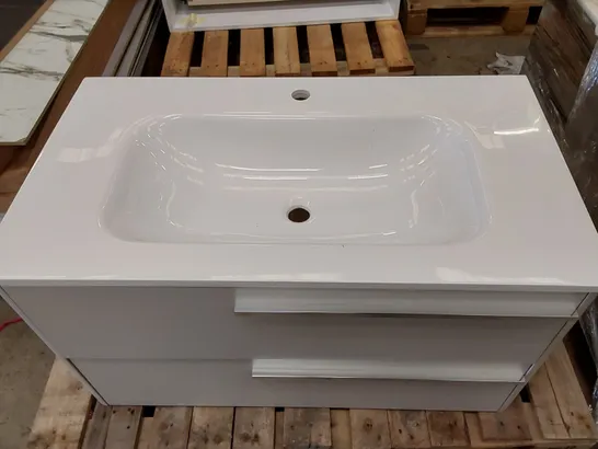 DESIGNER BATHROOM VANITY UNIT WITH BASIN 