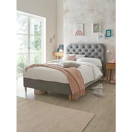 BOXED GRADE 1 EASTON VELVET SMALL DOUBLE BED FRAME IN GREY (2 BOXES)