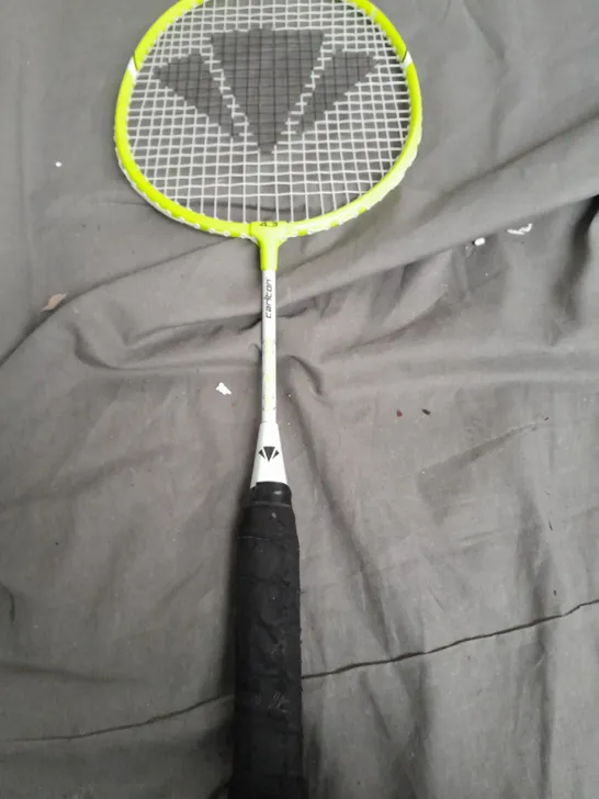 CARTON BADMINTON RACKET 