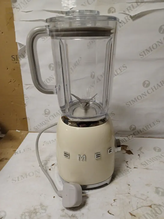 SMEG BLENDER