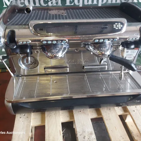 TRADITIONAL FAEMA EMBLEMA COFFEE MACHINE