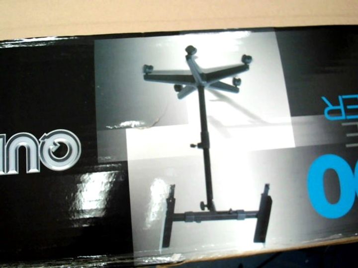 Lot 7451 QUIK LOK QL/400 FULLY ADJUSTABLE MIXER/STUDIO LOCATOR STAND