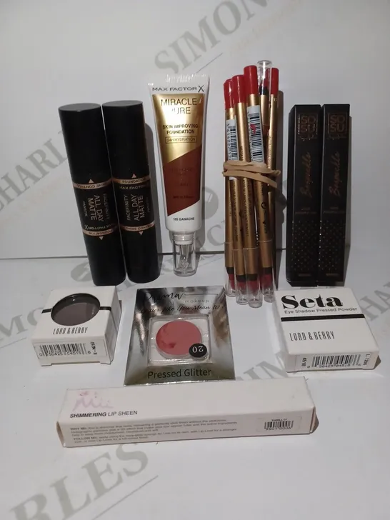 LOT OF APPROX 20 ASSORTED BEAUTY PRODUCTS TO INCLUDE LIP LINER, LIP SHEEN, EYE SHADOW, ETC 