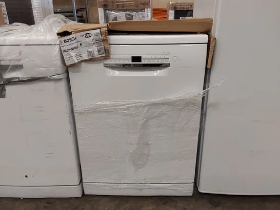 BOSCH SMS2HVW66G FREESTANDING DISHWASHER- WHITE 