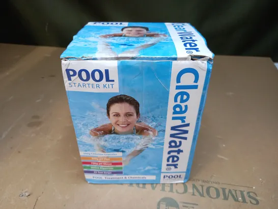 CLEARWATER POOL STARTER KIT TREATMENT & CHEMICALS