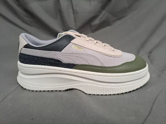 BOXED PAIR OF PUMA PLATFORM SNEAKERS IN GREY/GREEN/STONE SIZE 6