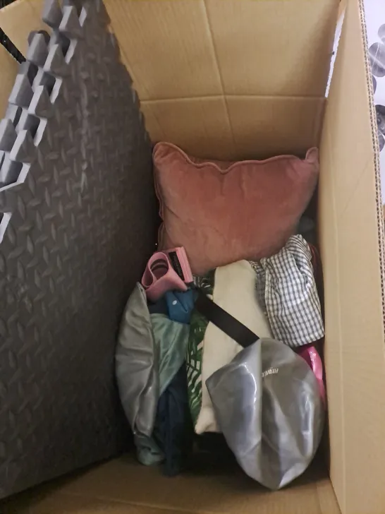 BOX OF ASSORTED ITEMS TO INCLUDE PILLOWS, EXERCISE BALLS, STRETCH BANDS ETC