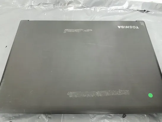 TOSHIBA SATELLITE PRO A40-D-13W