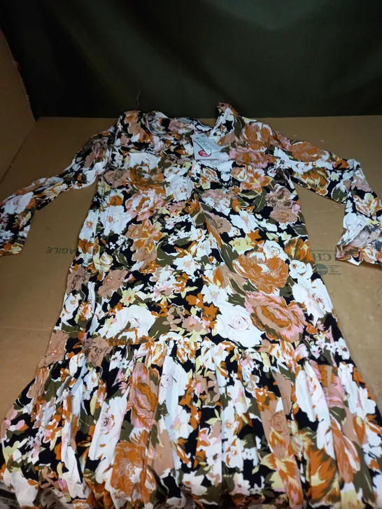 ICHI FLORAL PATTERN DRESS SIZE 40