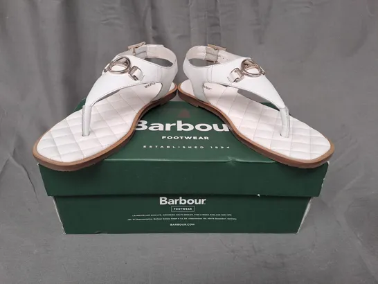 BOXED PAIR OF BARBOUR TOE-POST FLAT SANDALS IN WHITE SIZE 6