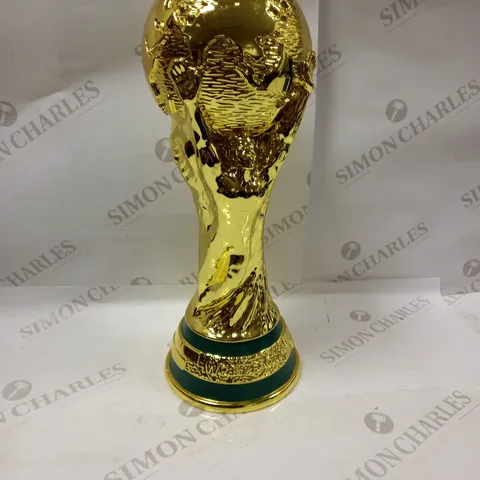 REPLICA WORLD CUP TROPHY 