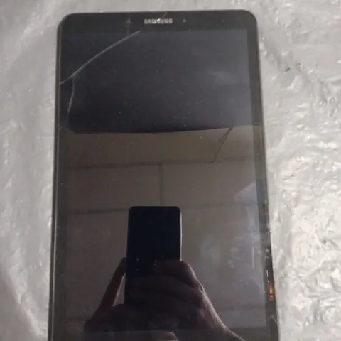 SAMSUNG GALAXY TABLET - MODEL UNSPECIFIED