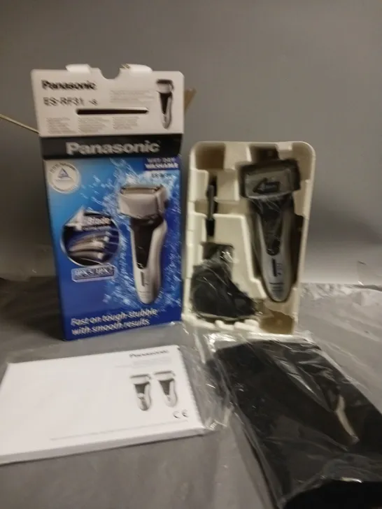 4-BLADE PANASONIC RECHARGEABLE SHAVER