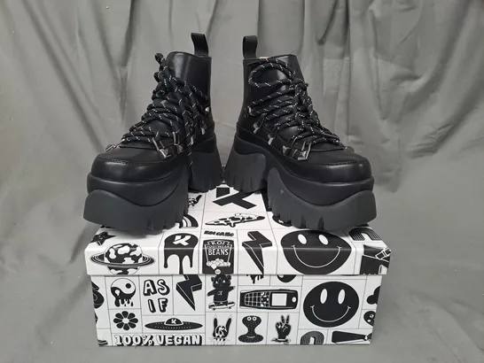 BOXED PAIR OF KOI VEGAN SIGMAR CHUNKY HIKING BOOTS IN BLACK UK SIZE 3