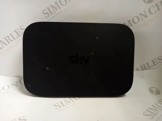 SKY Q SET TOP BOX - EM150 BLACK