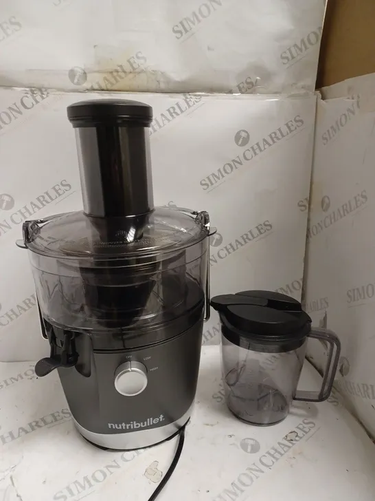 BOXED NUTRIBULLET JUICER 