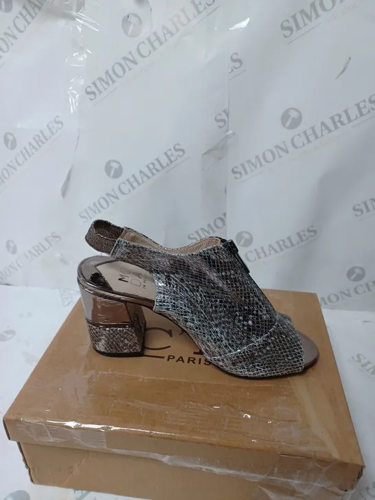 BRAND NEW MODA IN PELLE LOELLA SHOE SIZE 4