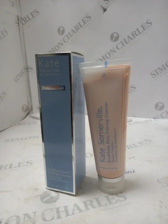 KATE SOMERVILLE ERADIKATE DAILY FOAMING CLEANSER 120ML