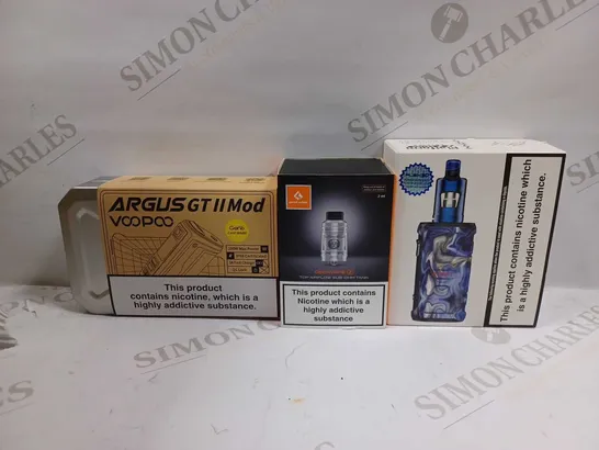 LOT OF APPROXIMATELY 30 ASSORTED E-CIGARETTES AND LIQUIDS TO INCLUDE VOOPOO ARGUS GT II MOD, GEEKVAPE Z, INNOKIN ADEPT MOD, ETC