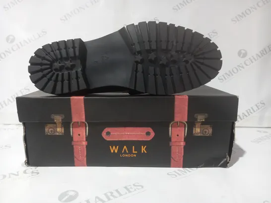 BOXED PAIR OF WALK LONDON CAMPUS TASSEL LOAFERS IN BLACK UK SIZE 8