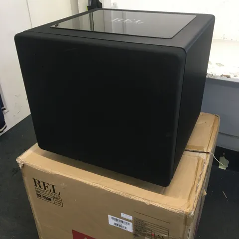 BOXED REL HT1508 PREDATOR BLACK SUBWOOFER 