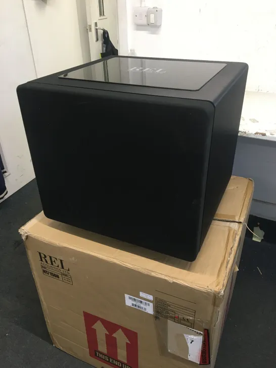 BOXED REL HT1508 PREDATOR BLACK SUBWOOFER 