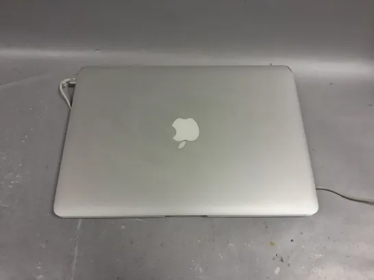 APPLE MACBOOK AIR A1466