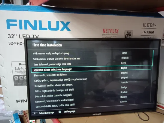 BOXED  FINLUX 32-FHD-5120 32" SMART HD READY LED TV FREEVIEW PLAY BLACK