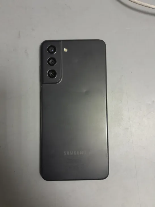 UNBOXED SAMSUNG GALAXY MOBILE PHONE 