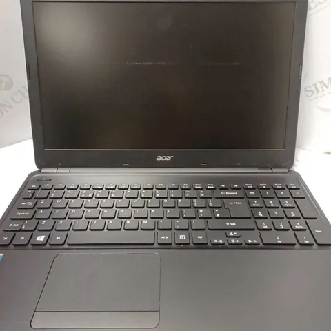 ACER TRAVELMATE P255 LAPTOP 