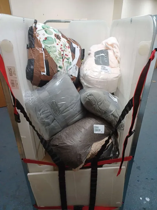 CAGE OF ASSORTED HOMEWARE GOODS TO INCLUDE CH DUVET SET, CH FLUFFY HOODY, AND CH VELVET THROW ETC.