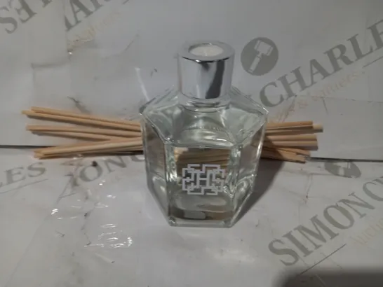 HOMEWORX BY HARRY SLATKIN & CO. 3 WICK CANDLE & REED DIFFUSER SET