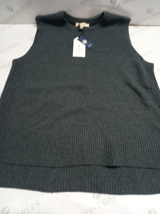 SEASALT CORNWALL COUPLING VEST - UK 18