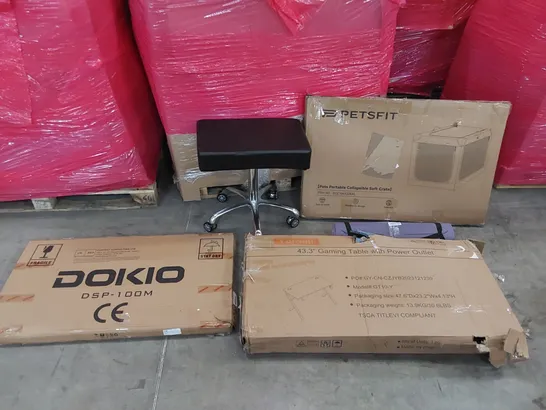 PALLET OF ASSORTED CONSUMER PRODUCTS TO INCLUDE: GAMING DESK, STOOL, DOKIO SOLAR PANEL, PET CRATE, YOGA MAT ECT