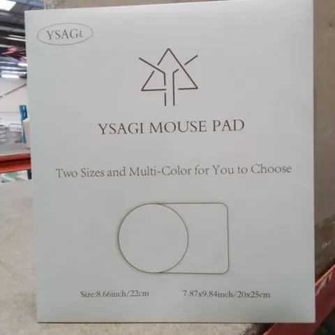 BOX CONTAINING APPROXIMATELY 90 BOXED MOUSE MAT PADS (COLOURS MAY VARY)