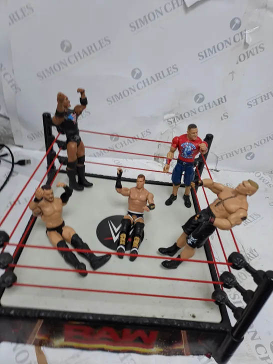 WWE RAW FIGURES AND RING SET 