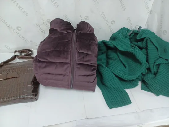 BOX OF 5 ASSORTED CLOTHING ITEMS TO INCLUDE GREEN CARDIGAN, ETC