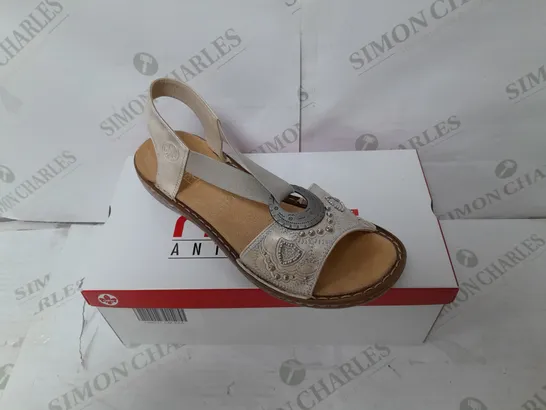 RIEKER BEAD DETAIL LEATHER SANDAL IN BEIGE SIZE 7