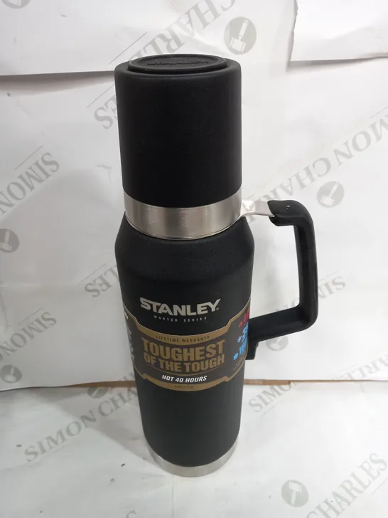 STANLEY 1.3 LITRE MASTER UNBREAKABLE THERMAL BOTTLE, BLACK, ONE SIZE