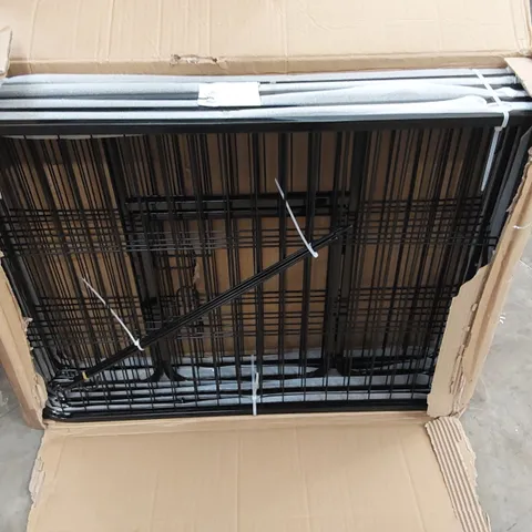 BOXED PAWHUT FREESTANDING FOLDING PET GATE (1 BOX)