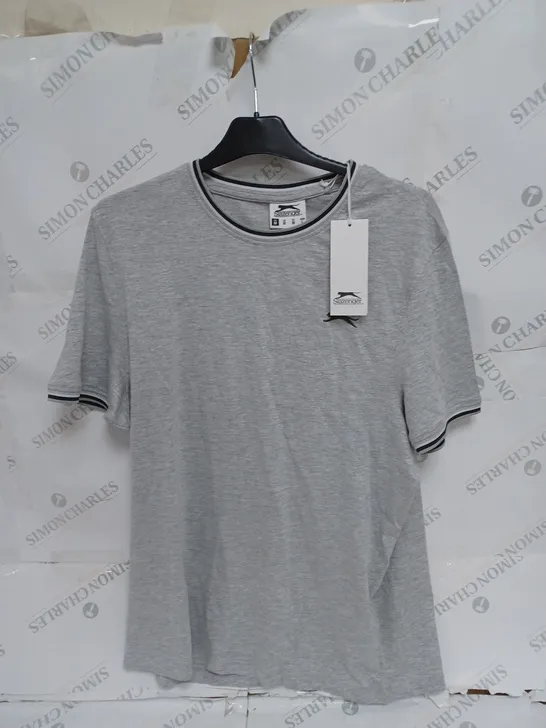 SLAZENGER T-SHIRT SIZE M 